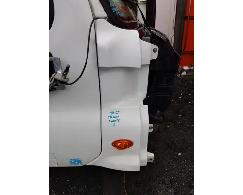 FREIGHTLINER CASCADIA 125 COWL