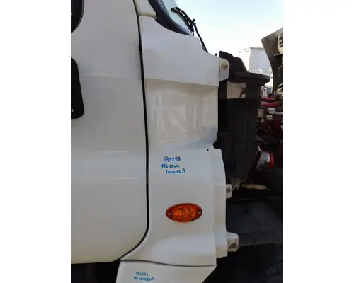 FREIGHTLINER CASCADIA 125 COWL