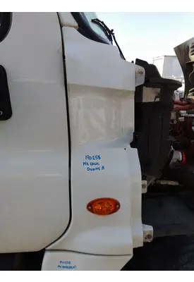 FREIGHTLINER CASCADIA 125 COWL