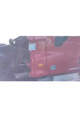 FREIGHTLINER CASCADIA 125 COWL