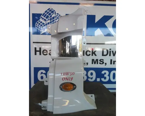 FREIGHTLINER CASCADIA 125 COWL