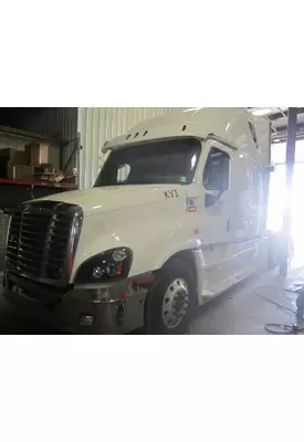 FREIGHTLINER CASCADIA 125 Cab (Shell)