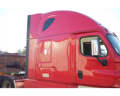 FREIGHTLINER CASCADIA 125 Cab Assembly