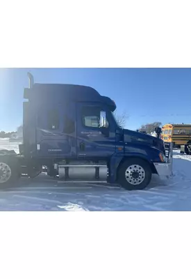 FREIGHTLINER CASCADIA 125 Cab