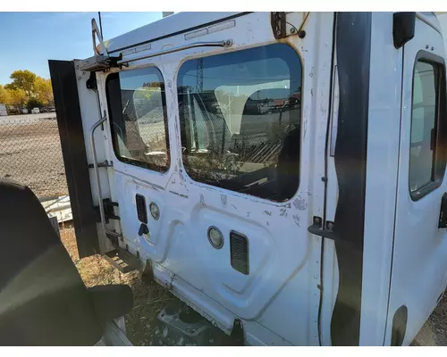 FREIGHTLINER CASCADIA 125 Cab