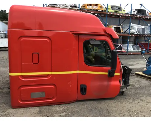 FREIGHTLINER CASCADIA 125 Cab