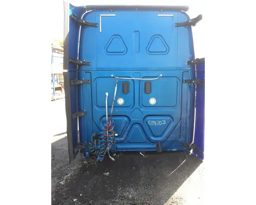 FREIGHTLINER CASCADIA 125 Cab