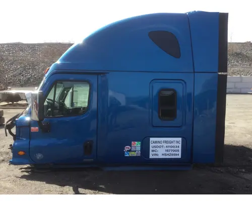 FREIGHTLINER CASCADIA 125 Cab