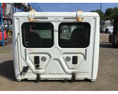FREIGHTLINER CASCADIA 125 Cab
