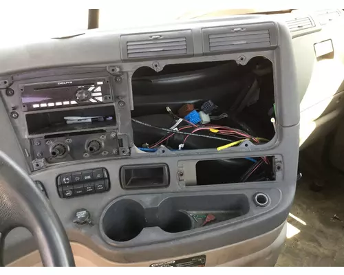 FREIGHTLINER CASCADIA 125 Cab