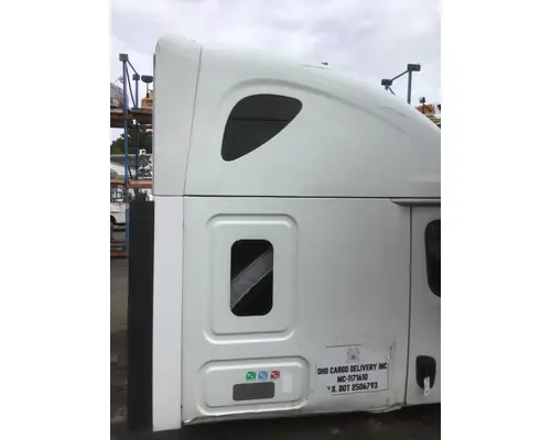 FREIGHTLINER CASCADIA 125 Cab