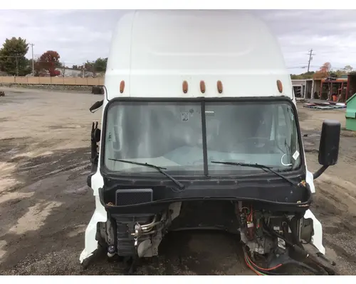 FREIGHTLINER CASCADIA 125 Cab