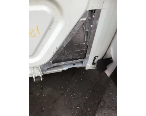 FREIGHTLINER CASCADIA 125 Cab