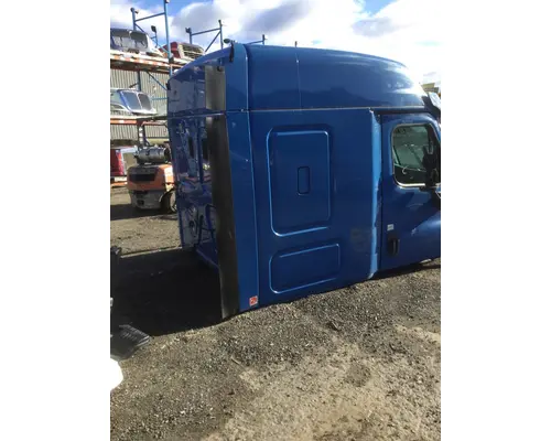 FREIGHTLINER CASCADIA 125 Cab