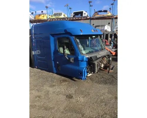 FREIGHTLINER CASCADIA 125 Cab