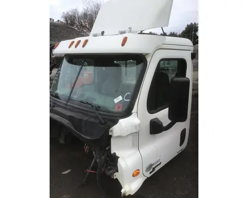 FREIGHTLINER CASCADIA 125 Cab