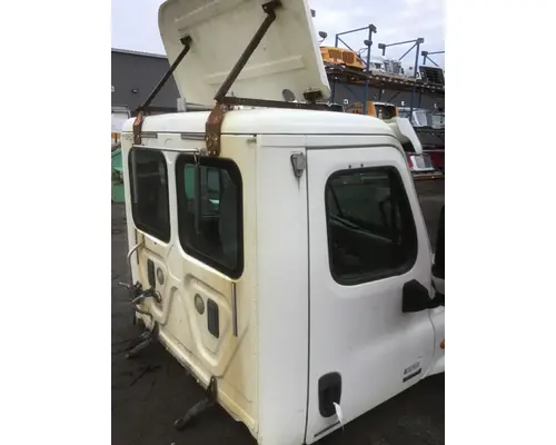 FREIGHTLINER CASCADIA 125 Cab