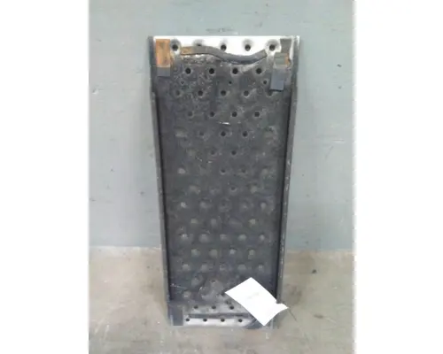 FREIGHTLINER CASCADIA 125 DECK (CATWALK) STEP