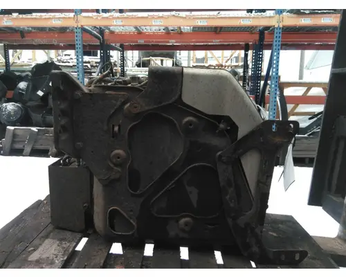 FREIGHTLINER CASCADIA 125 DEF TANK