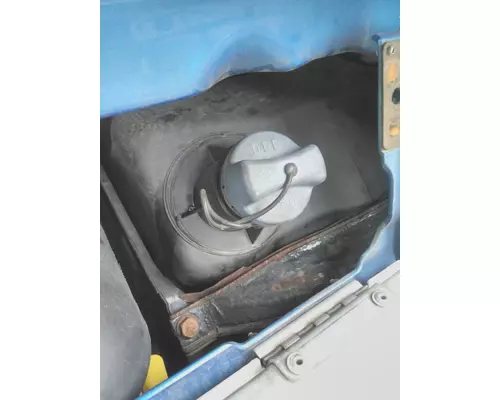 FREIGHTLINER CASCADIA 125 DEF TANK