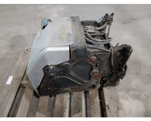 FREIGHTLINER CASCADIA 125 DEF TANK