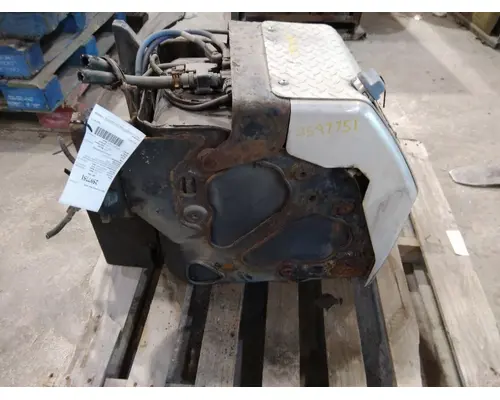 FREIGHTLINER CASCADIA 125 DEF TANK