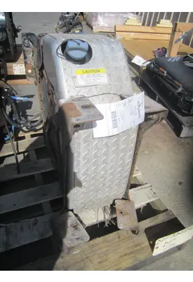 FREIGHTLINER CASCADIA 125 DEF TANK
