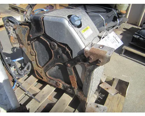 FREIGHTLINER CASCADIA 125 DEF TANK