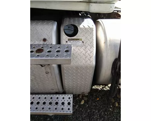 FREIGHTLINER CASCADIA 125 DEF TANK
