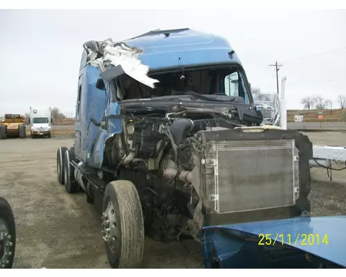 FREIGHTLINER CASCADIA 125 DISMANTLED TRUCK