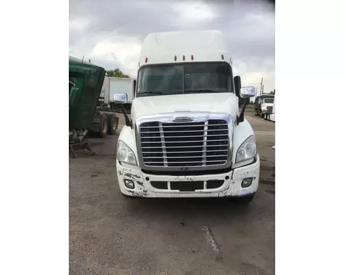 FREIGHTLINER CASCADIA 125 DISMANTLED TRUCK