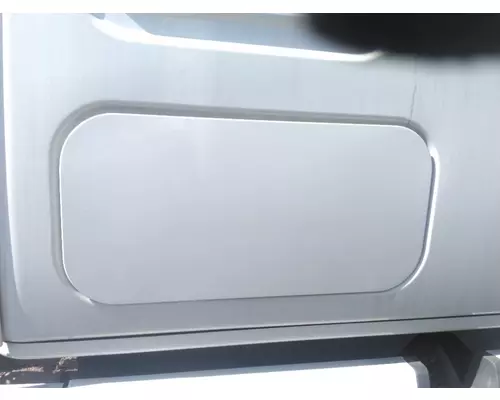 FREIGHTLINER CASCADIA 125 DOOR, COMPARTMENT