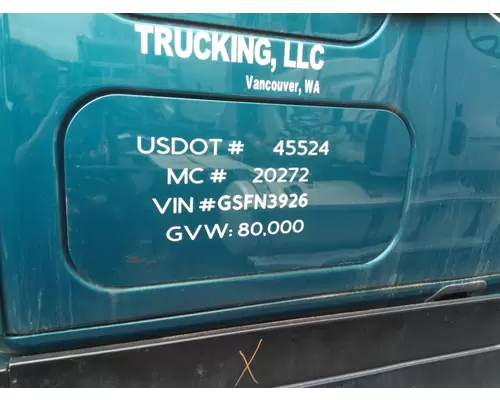 FREIGHTLINER CASCADIA 125 DOOR, COMPARTMENT