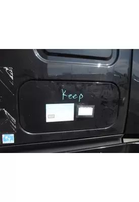 FREIGHTLINER CASCADIA 125 DOOR, COMPARTMENT