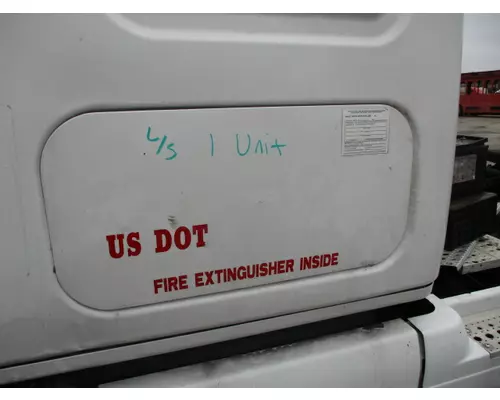 FREIGHTLINER CASCADIA 125 DOOR, COMPARTMENT