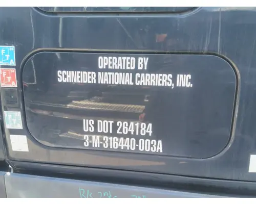 FREIGHTLINER CASCADIA 125 DOOR, COMPARTMENT