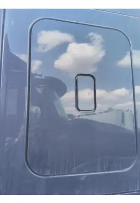 FREIGHTLINER CASCADIA 125 DOOR, COMPARTMENT