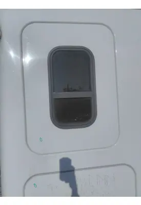 FREIGHTLINER CASCADIA 125 DOOR, COMPARTMENT