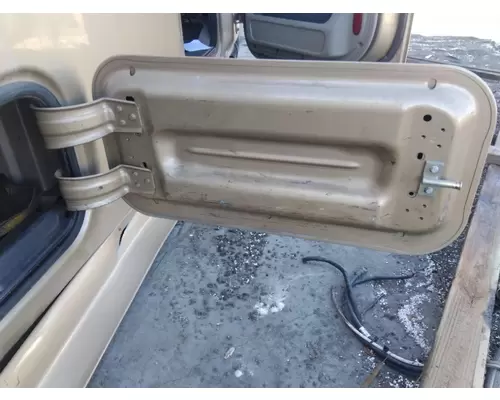 FREIGHTLINER CASCADIA 125 DOOR, COMPARTMENT