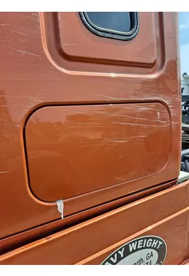 FREIGHTLINER CASCADIA 125 DOOR, COMPARTMENT