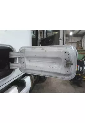 FREIGHTLINER CASCADIA 125 DOOR, COMPARTMENT