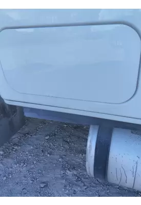 FREIGHTLINER CASCADIA 125 DOOR, COMPARTMENT
