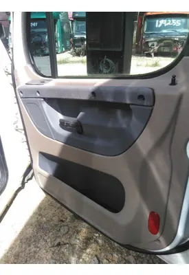 FREIGHTLINER CASCADIA 125 DOOR, COMPARTMENT