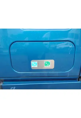 FREIGHTLINER CASCADIA 125 DOOR, COMPARTMENT