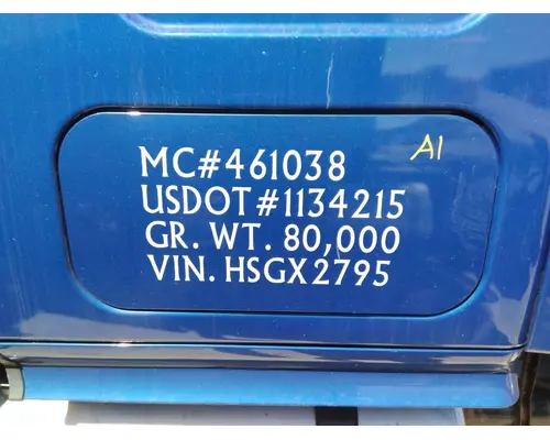FREIGHTLINER CASCADIA 125 DOOR, COMPARTMENT