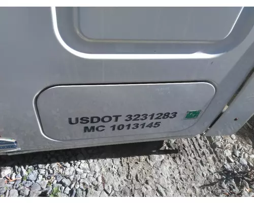 FREIGHTLINER CASCADIA 125 DOOR, COMPARTMENT