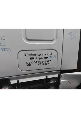 FREIGHTLINER CASCADIA 125 DOOR, COMPARTMENT