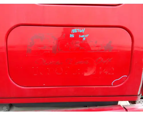 FREIGHTLINER CASCADIA 125 DOOR, COMPARTMENT