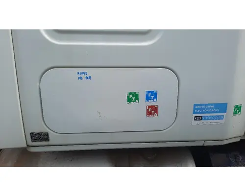 FREIGHTLINER CASCADIA 125 DOOR, COMPARTMENT