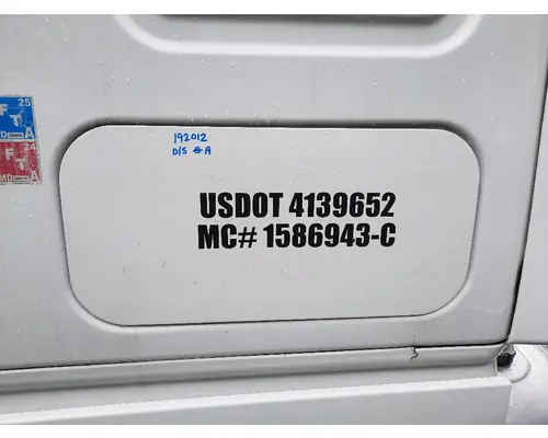 FREIGHTLINER CASCADIA 125 DOOR, COMPARTMENT